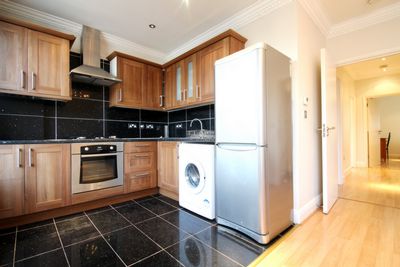 Photo 5, Cardwell Terrace, Holloway, N7